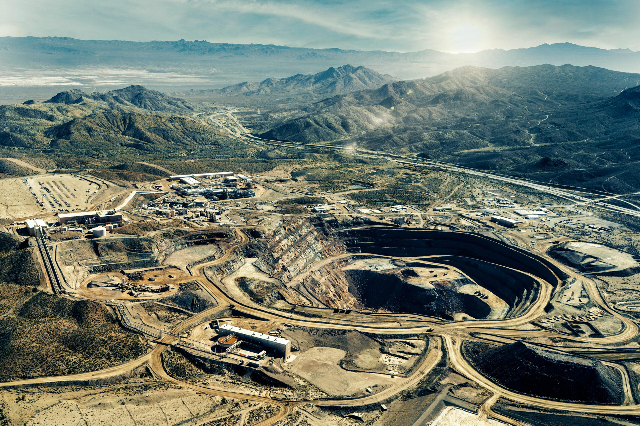 Mountain_Pass_Rare_Earth_Mine_&_Processing_Facility